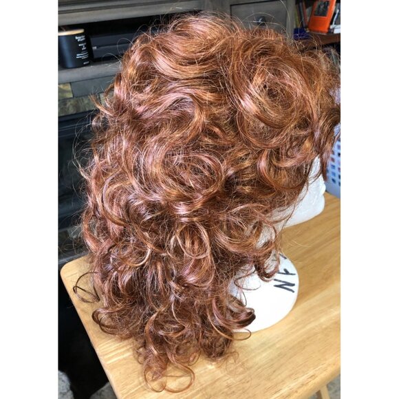 Paula Young Wig NWT Brittany Red Long Medium Curls Color 33/28 Auburn main image 11